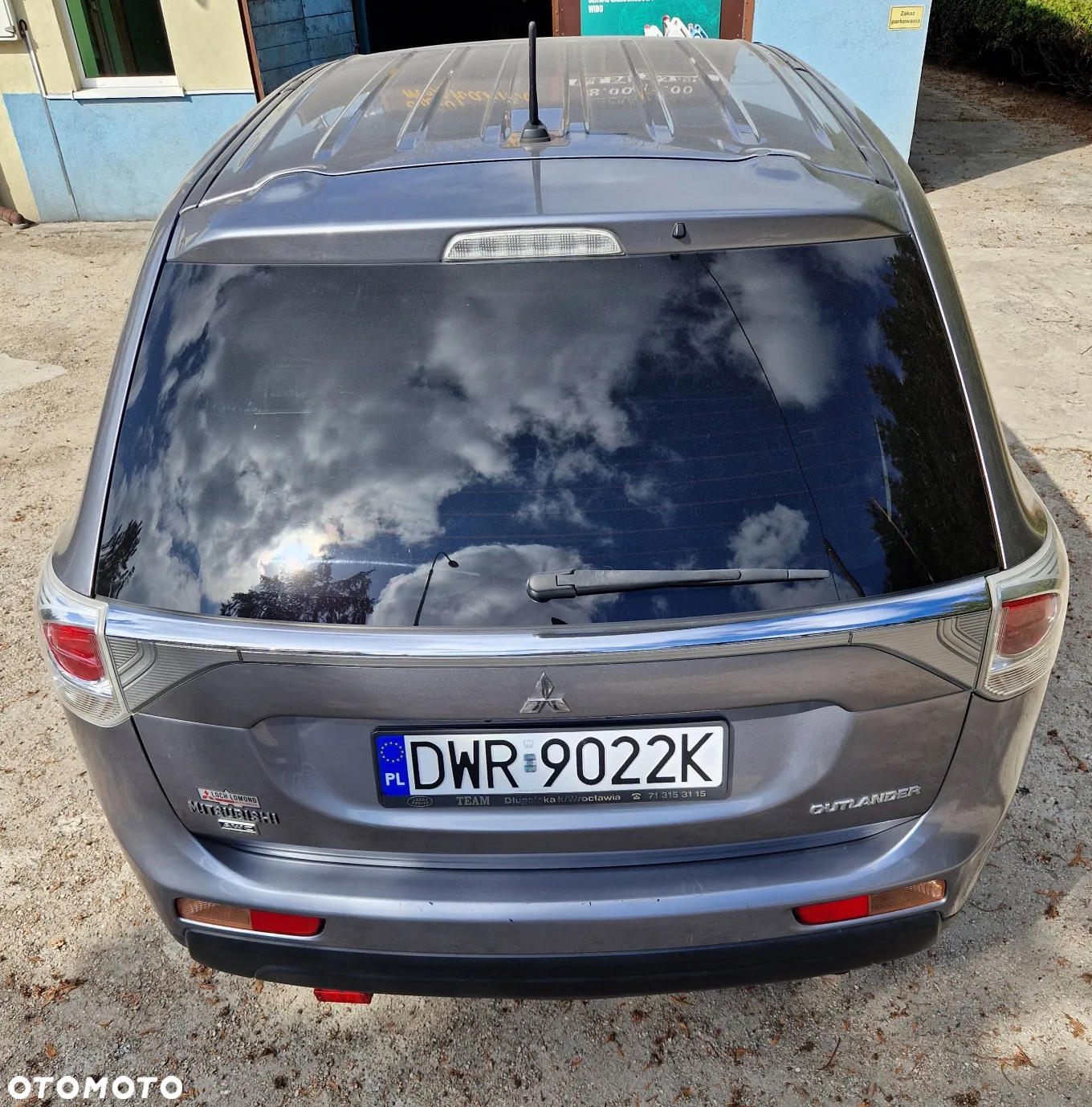 Mitsubishi Outlander - 10