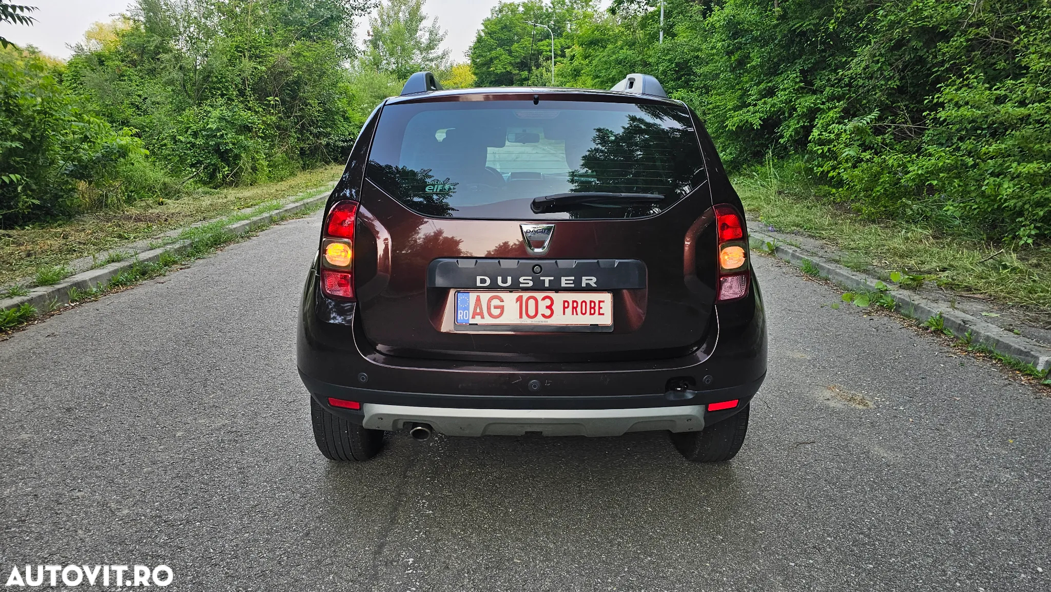 Dacia Duster 1.5 dCi 4x2 Laureate - 4