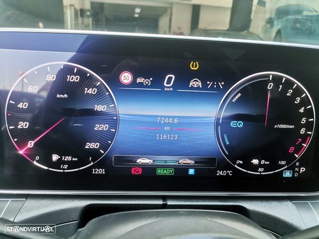 Mercedes-Benz C 300 e T 9G-TRONIC Avantgarde - 29
