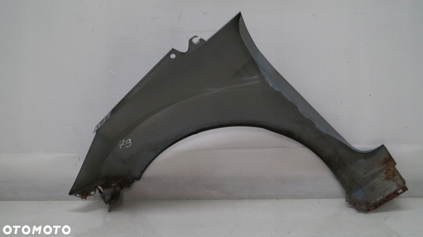 BŁOTNIK PRZEDNI PRAWY FORD FIESTA MK7 79 - 8