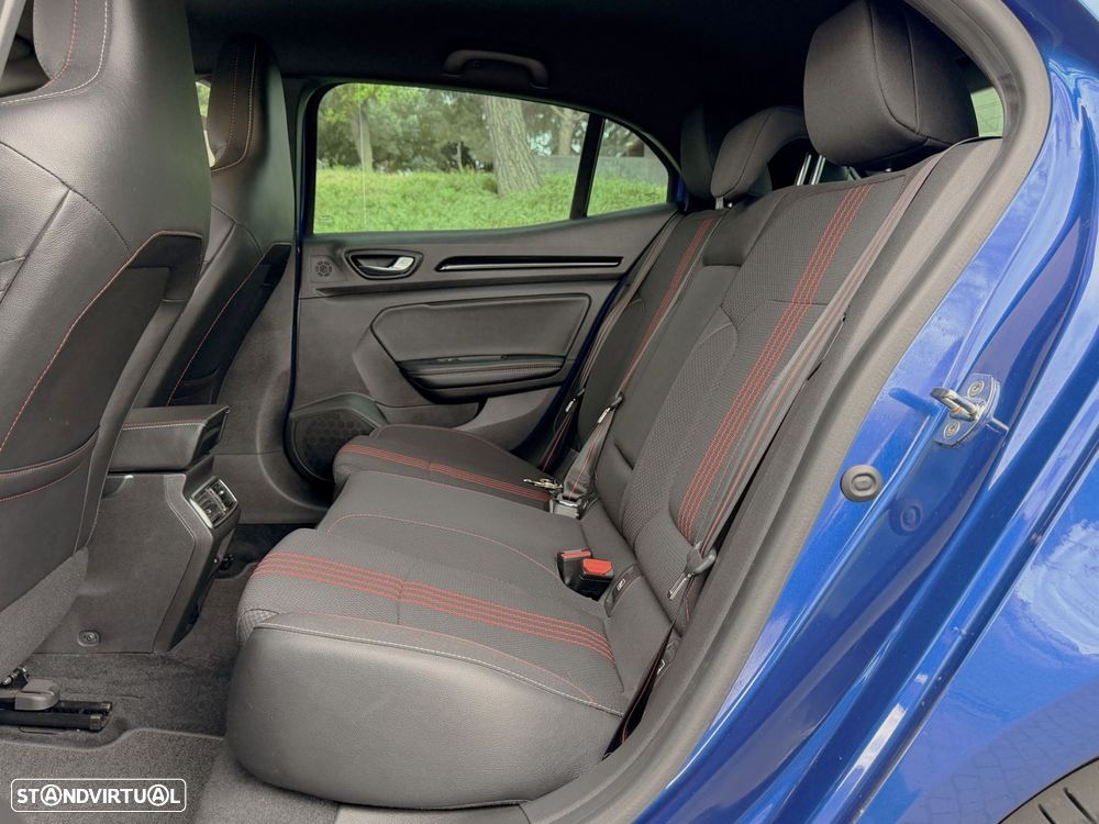 Renault Mégane 1.6 Plug-In R.S. Line - 43