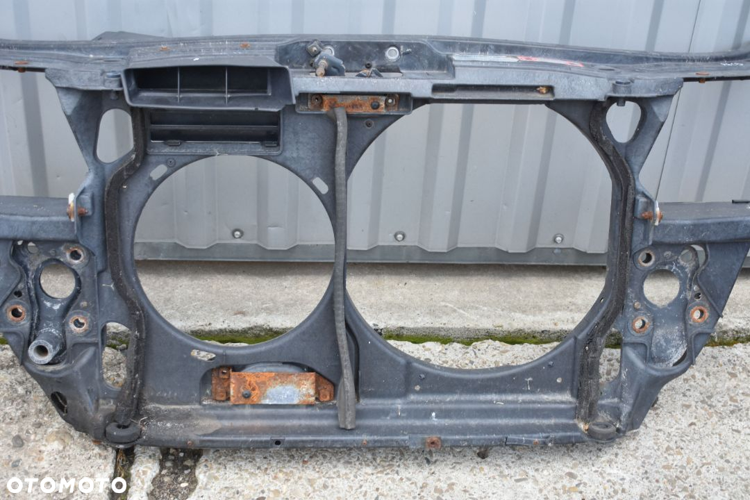 PAS PRZEDNI AUDI A6 C5 - 3