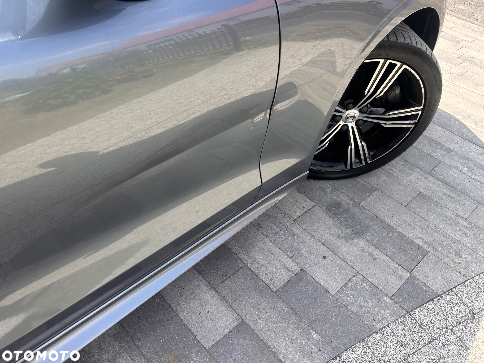 Volvo V60 T6 AWD Plug-In Hybrid Essential - 36
