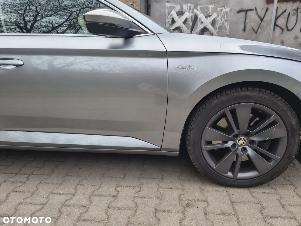 Skoda Superb 2.0 TSI 4x4 L&K DSG - 29
