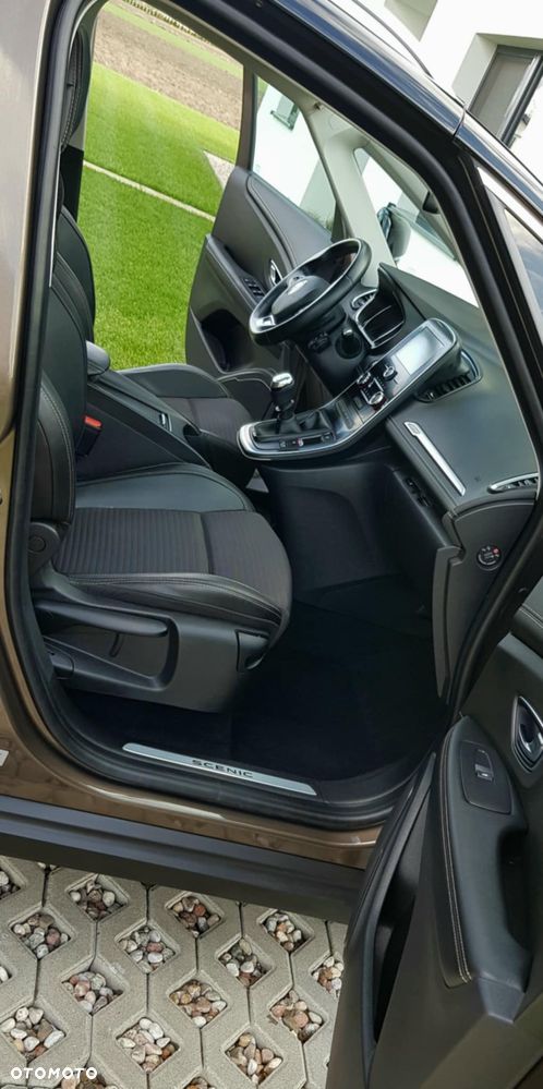 Renault Grand Scenic Gr 1.2 TCe Energy Limited - 12