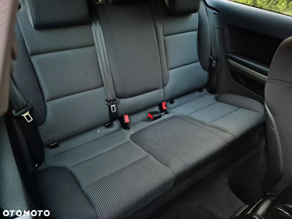 Audi A3 3-drzwiowe 1.6 S line Sportpaket (plus) - 10