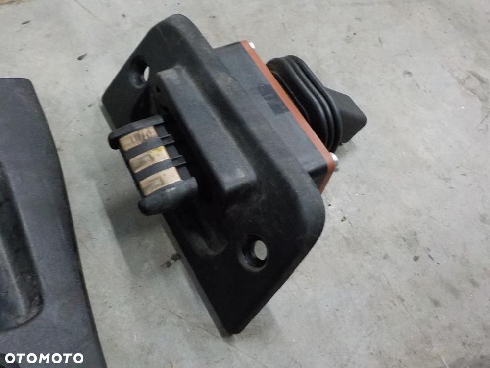 VW T5 STYK STYKI KONTAKT DRZWI ODSUWANYCH LEWYCH - 2