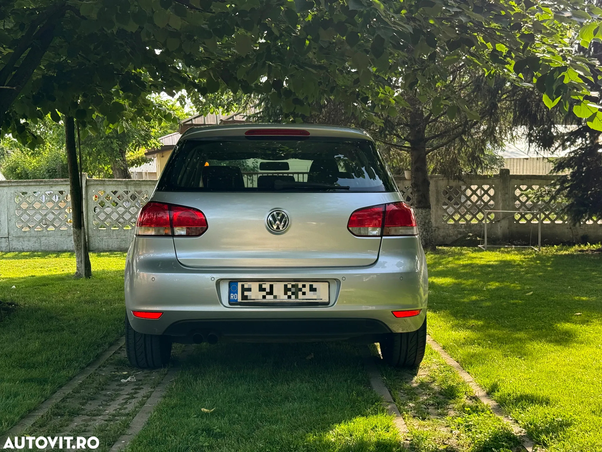 Volkswagen Golf - 5
