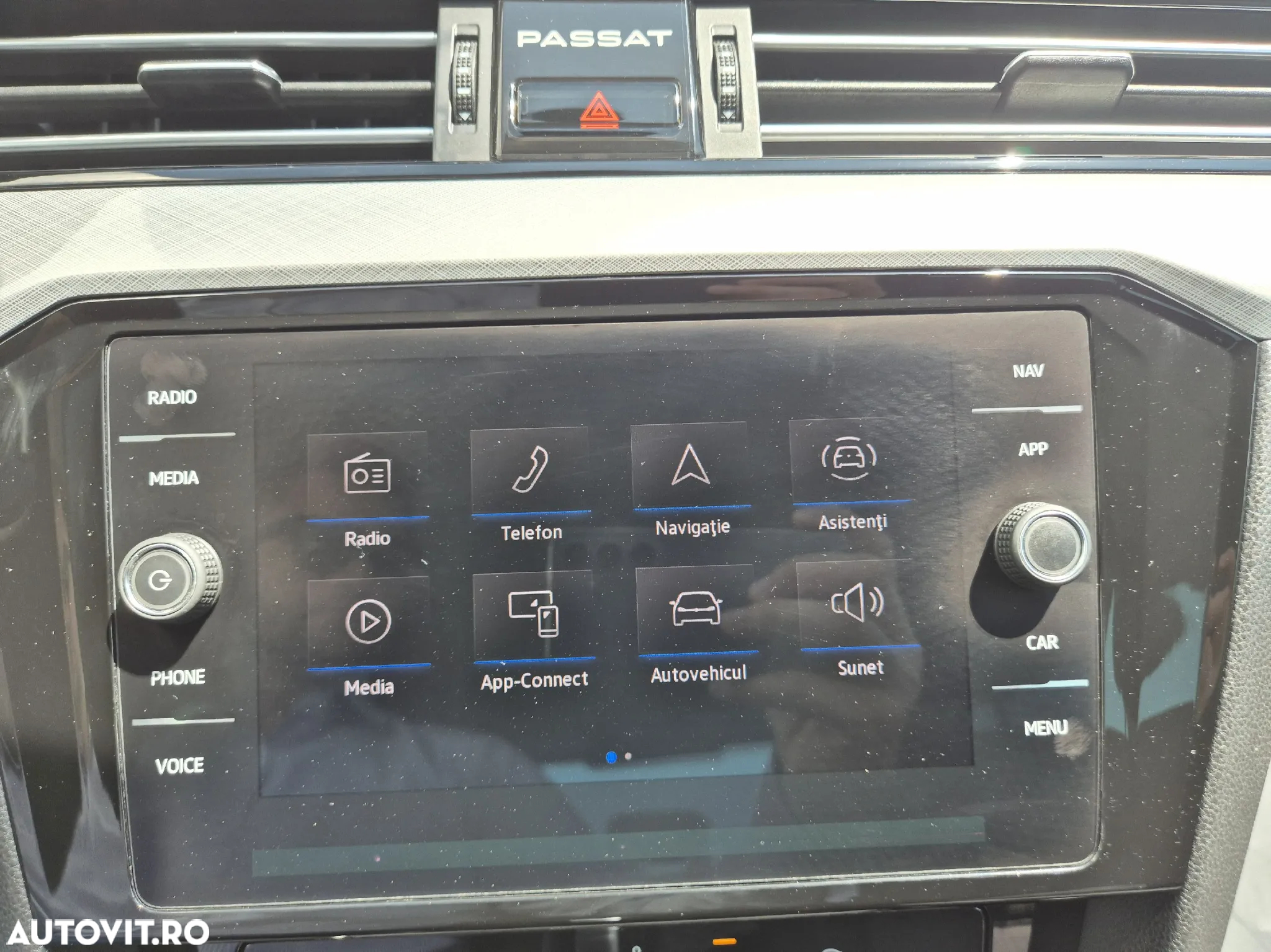 Volkswagen Passat Variant 2.0 TDI DSG Comfortline - 20