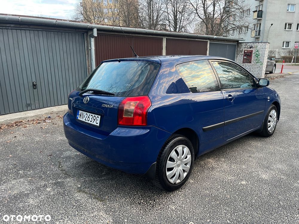 Toyota Corolla 1.4 VVT-i Base - 3