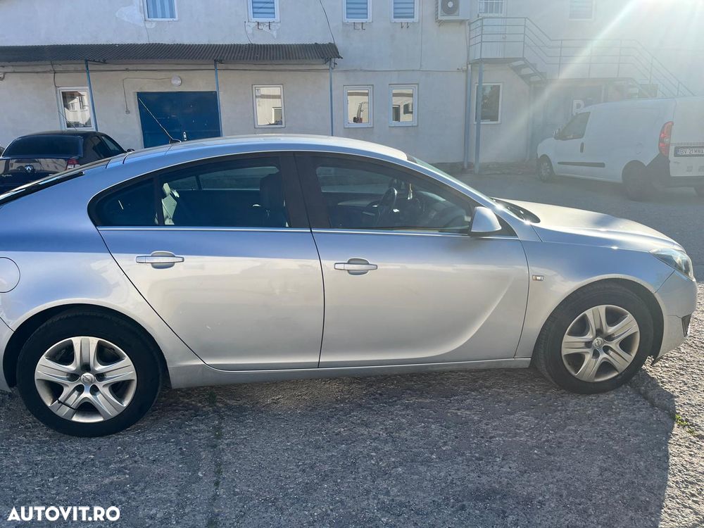 Opel Insignia 2.0 CDTi ECOTEC Aut. - 2
