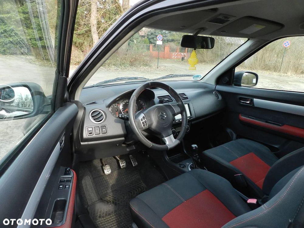 Suzuki Swift 1.6 Sport - 8