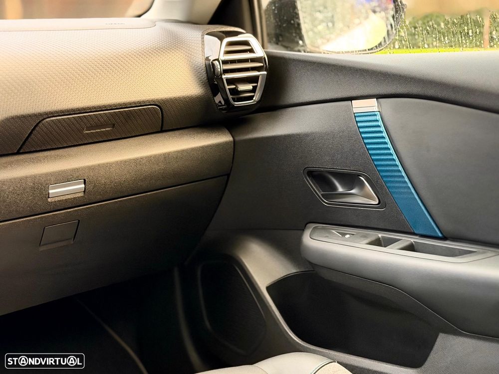 Citroën e-C4 50 kWh E-Series Collection - 11