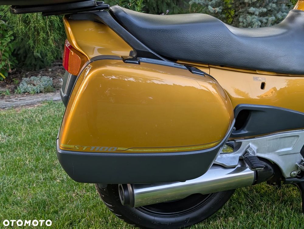 Honda ST - 18