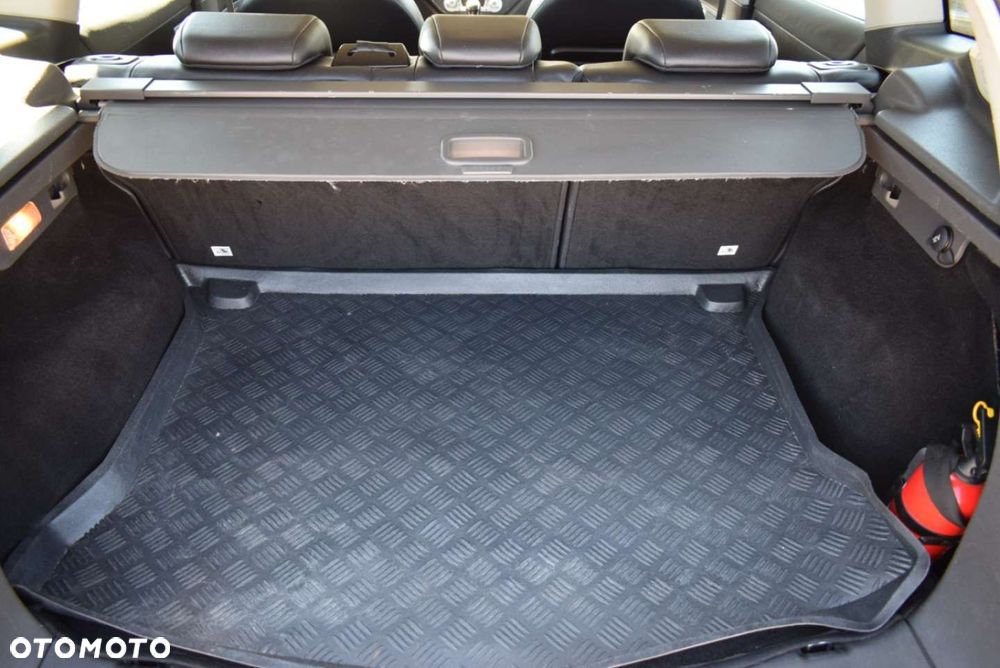 Ford Kuga - 13
