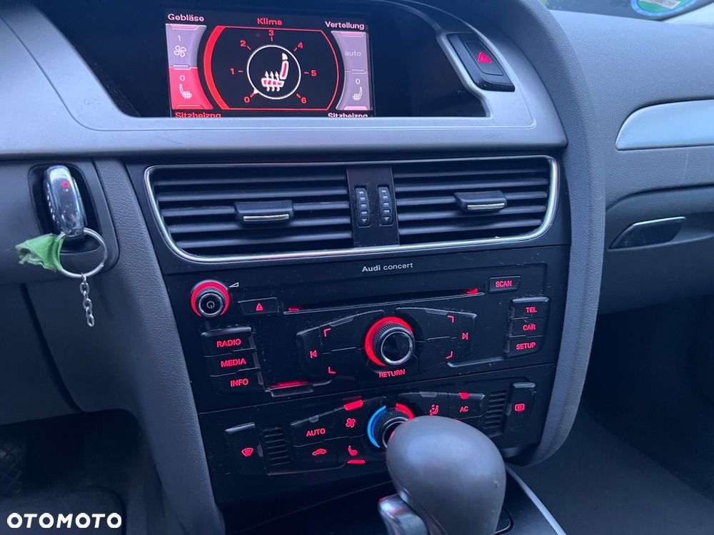 Audi A4 Avant 2.0 TDI DPF multitronic S line Sportpaket (plus) - 20