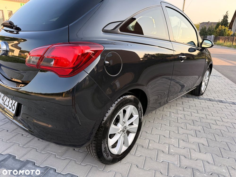 Opel Corsa 1.4 Cosmo - 17