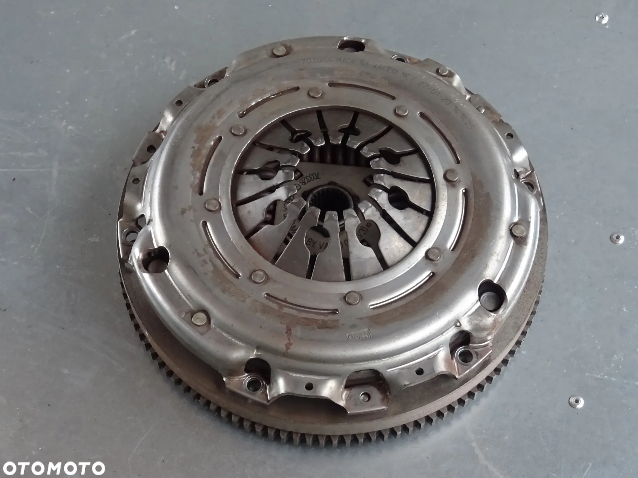 SPRZĘGŁO SZTYWNE JEDNOMASOWE VALEO KOMPLET 1,9 Z19DTH OPEL VECTRA C SIGNUM - 2