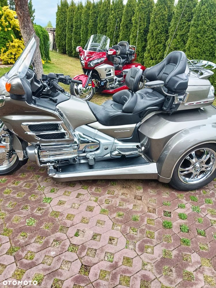Honda GL - 7