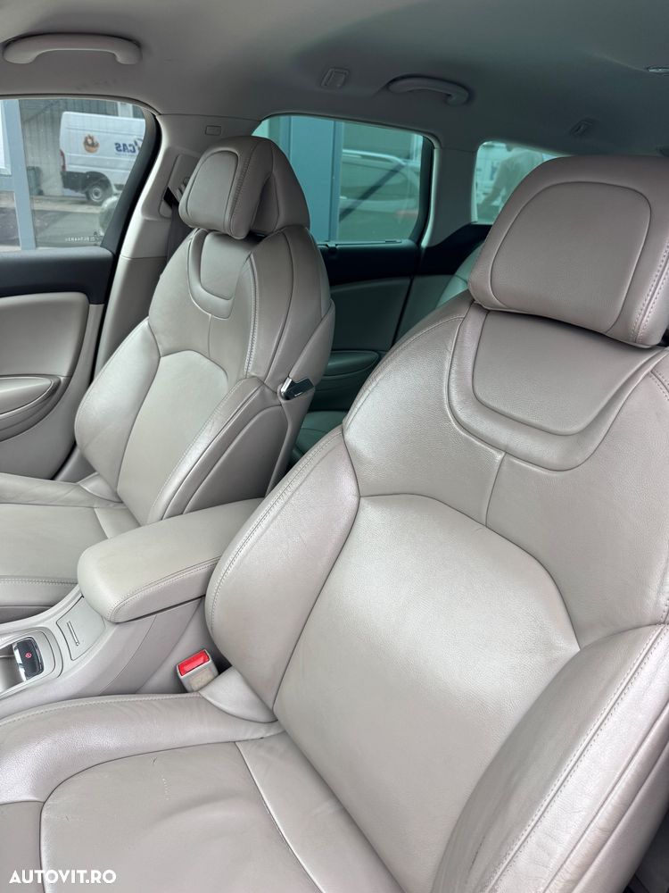 Citroën C5 2.0 HDi FAP Susp M Seduction - 17