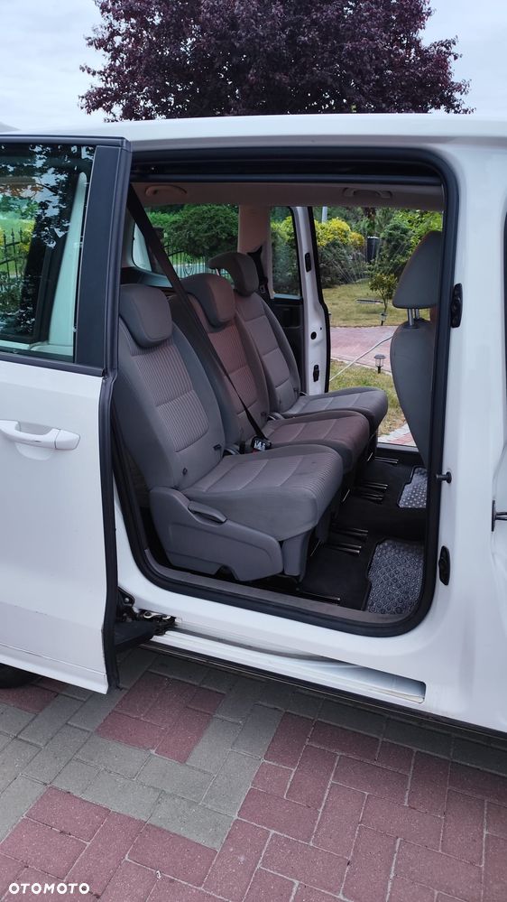 Seat Alhambra 2.0 TDI Reference DSG - 17