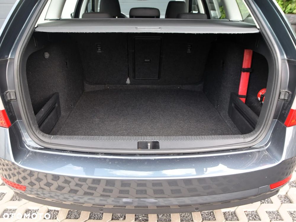 Skoda Octavia 1.5 TSI ACT Style DSG - 9