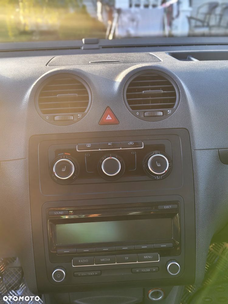 Volkswagen Caddy - 15