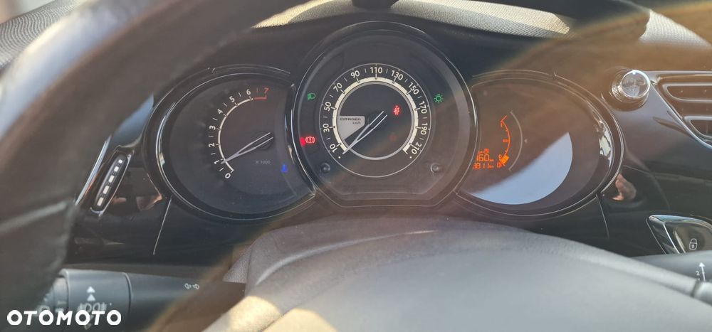 Citroën C3 1.2 PureTech Selection - 5