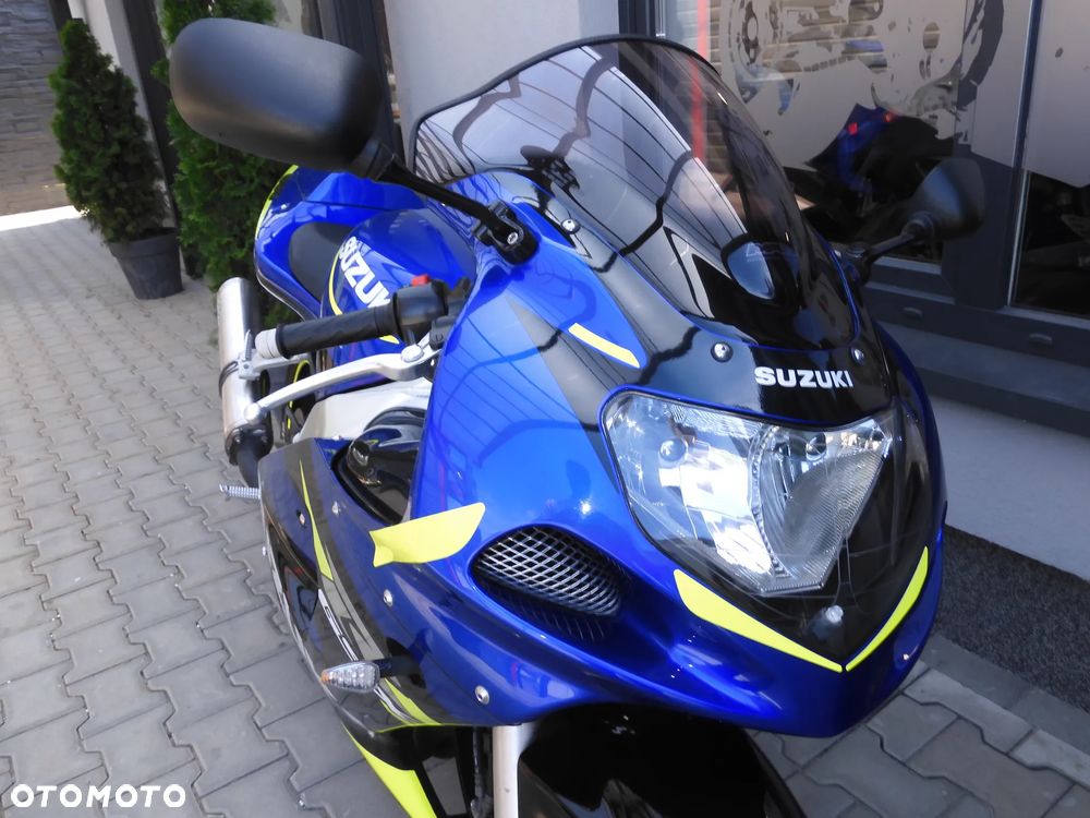 Suzuki GSX-R - 5