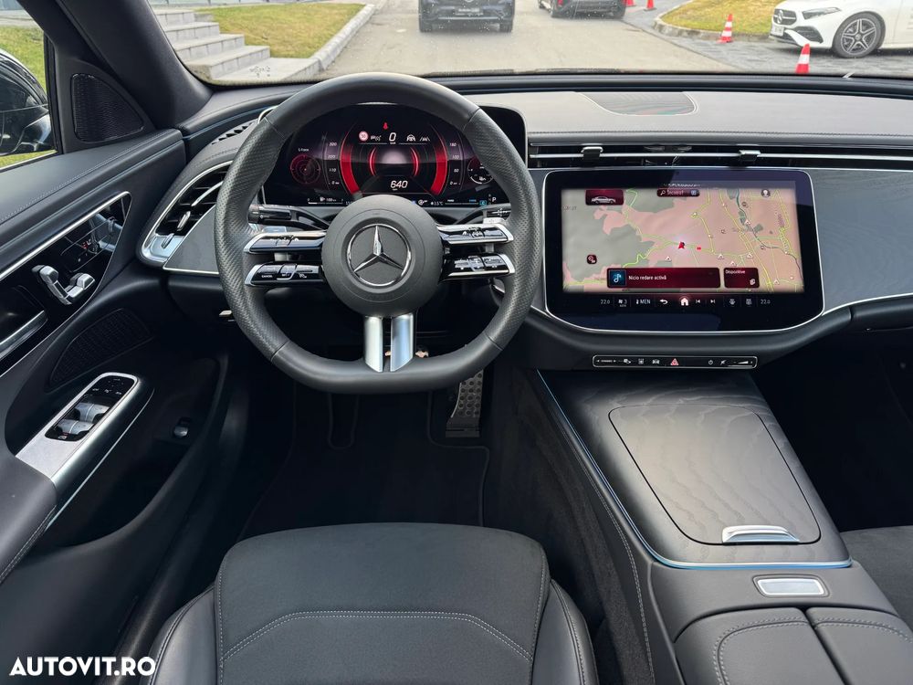 Mercedes-Benz E 200 4MATIC 9G-TRONIC AMG Line NIGHT Edition - 8