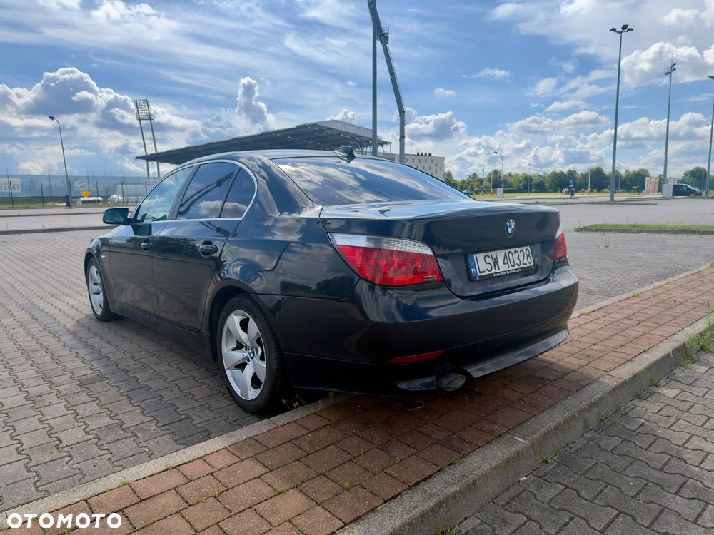 BMW Seria 5 520d - 16