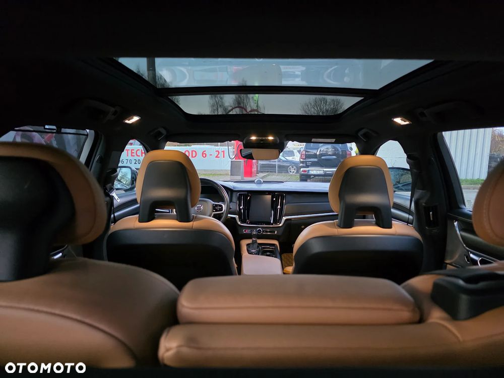 Volvo V90 Cross Country D5 SCR AWD Ocean Race - 27