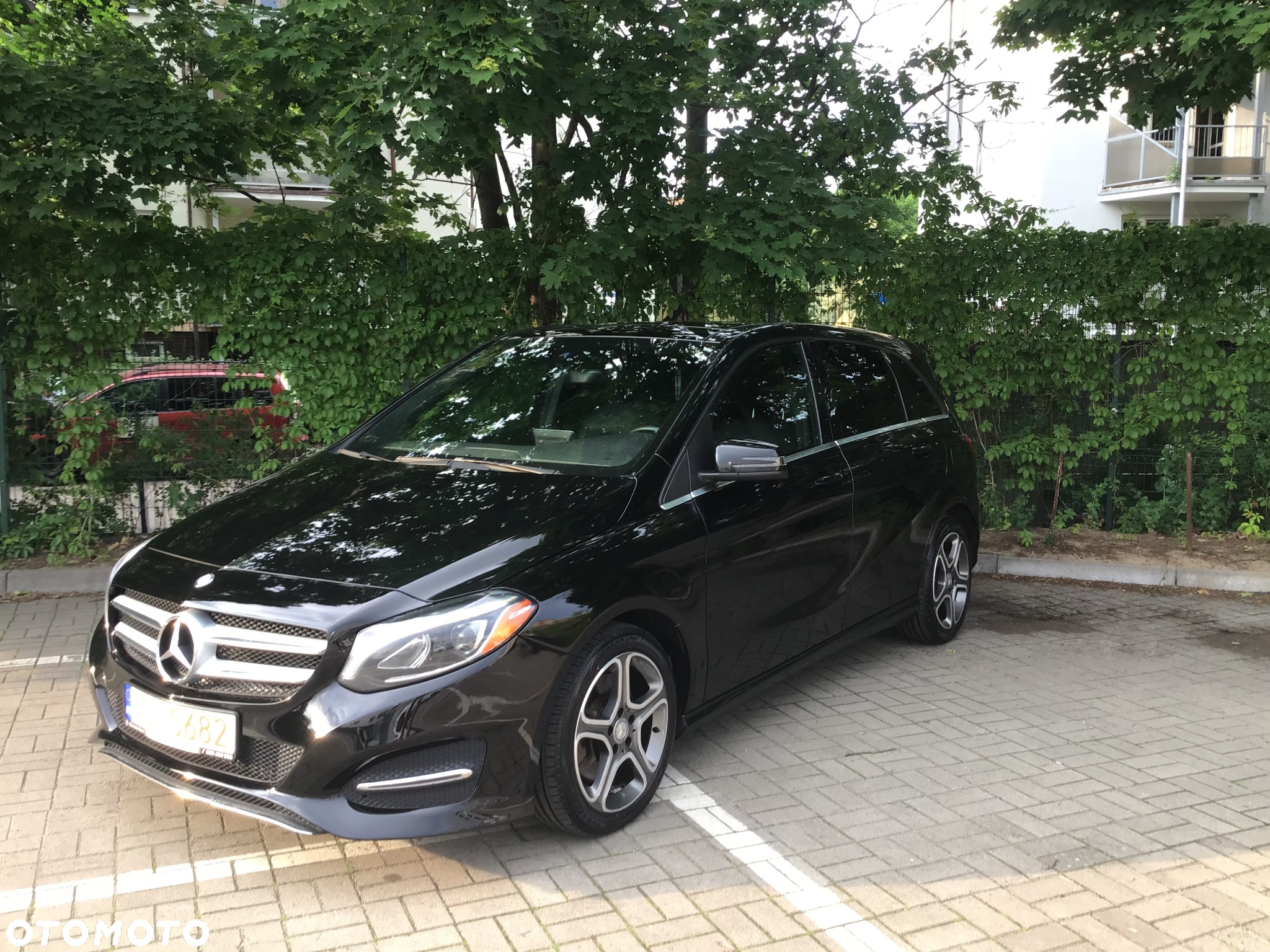 Mercedes-Benz Klasa B 250 4Matic 7G-DCT Edition - 11