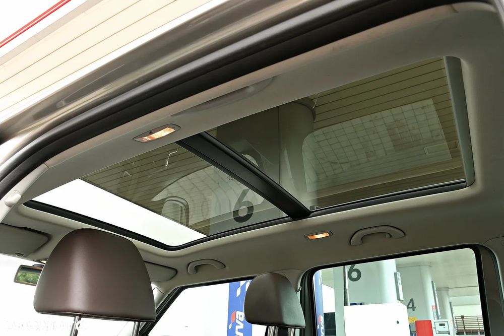 Skoda Yeti 1.4 TSI 4x2 L&K DSG - 35
