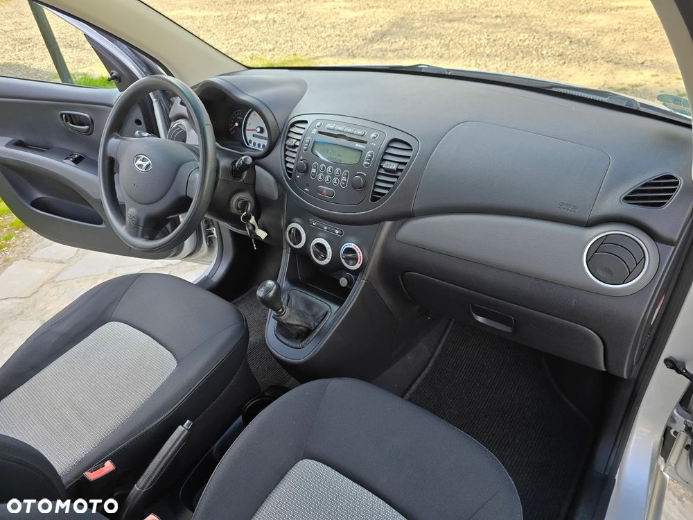 Hyundai i10 1.1 Edition 20 - 20
