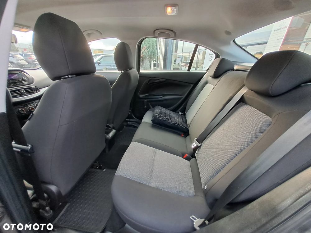 Fiat Tipo 1.4 16v Easy EU6d - 15