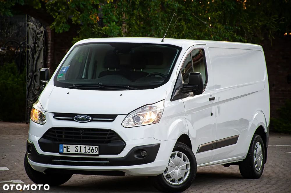 Ford Transit Custom - 13