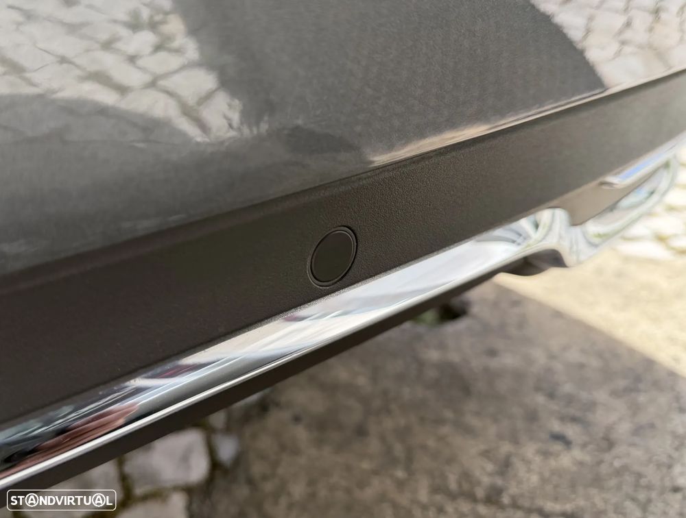 Mercedes-Benz C 200 d Avantgarde - 10