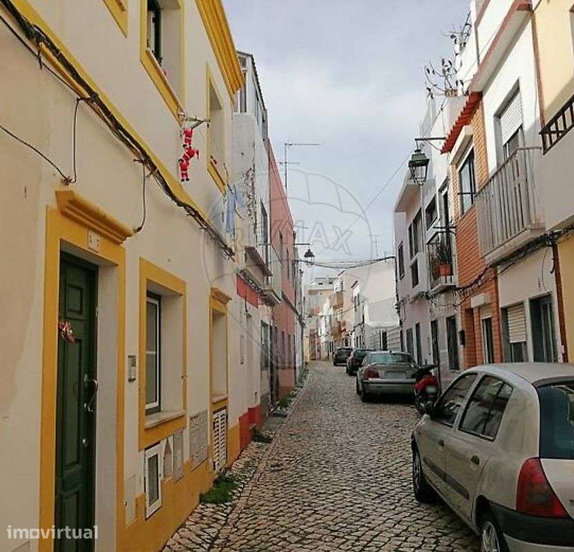 Prédio  para venda - Grande imagem: 2/18