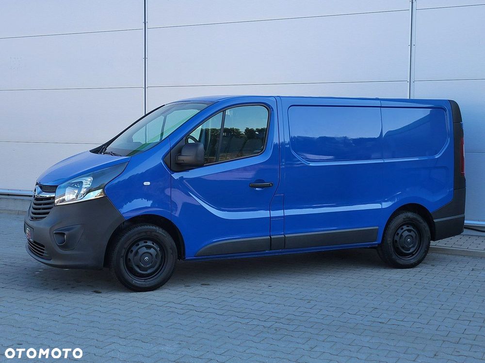 Opel Vivaro - 10