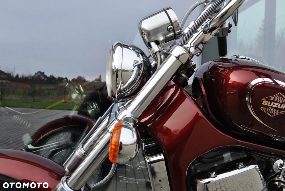 Suzuki Intruder - 28