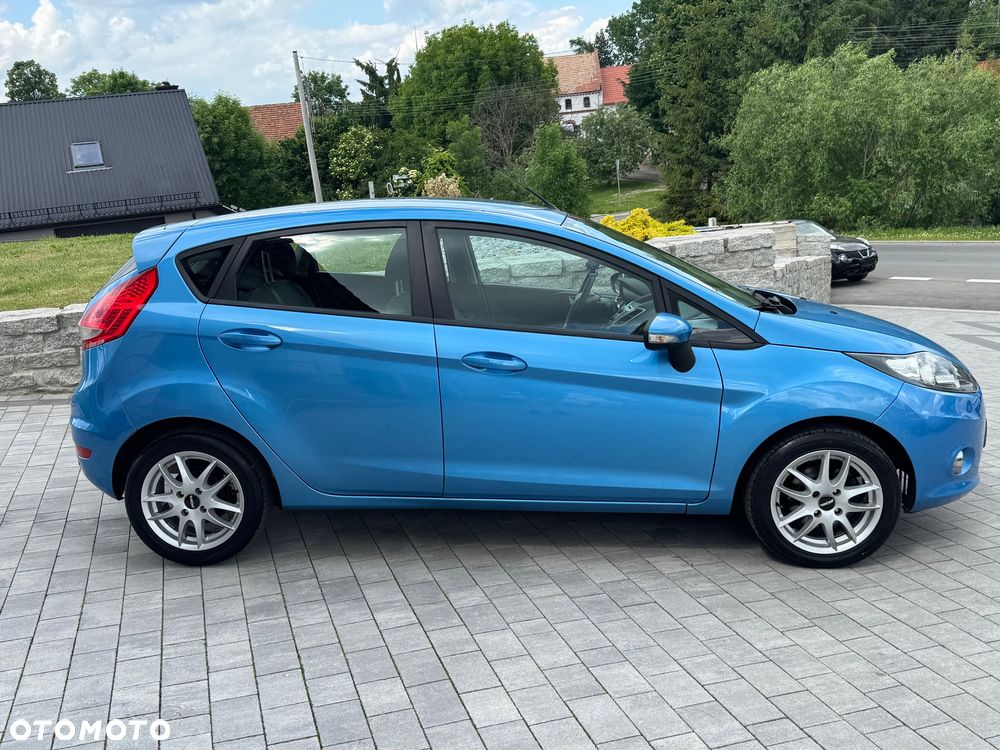 Ford Fiesta 1.25 Ambiente EU5 - 5