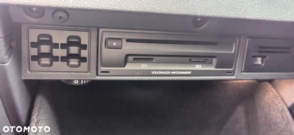 Volkswagen Golf - 11