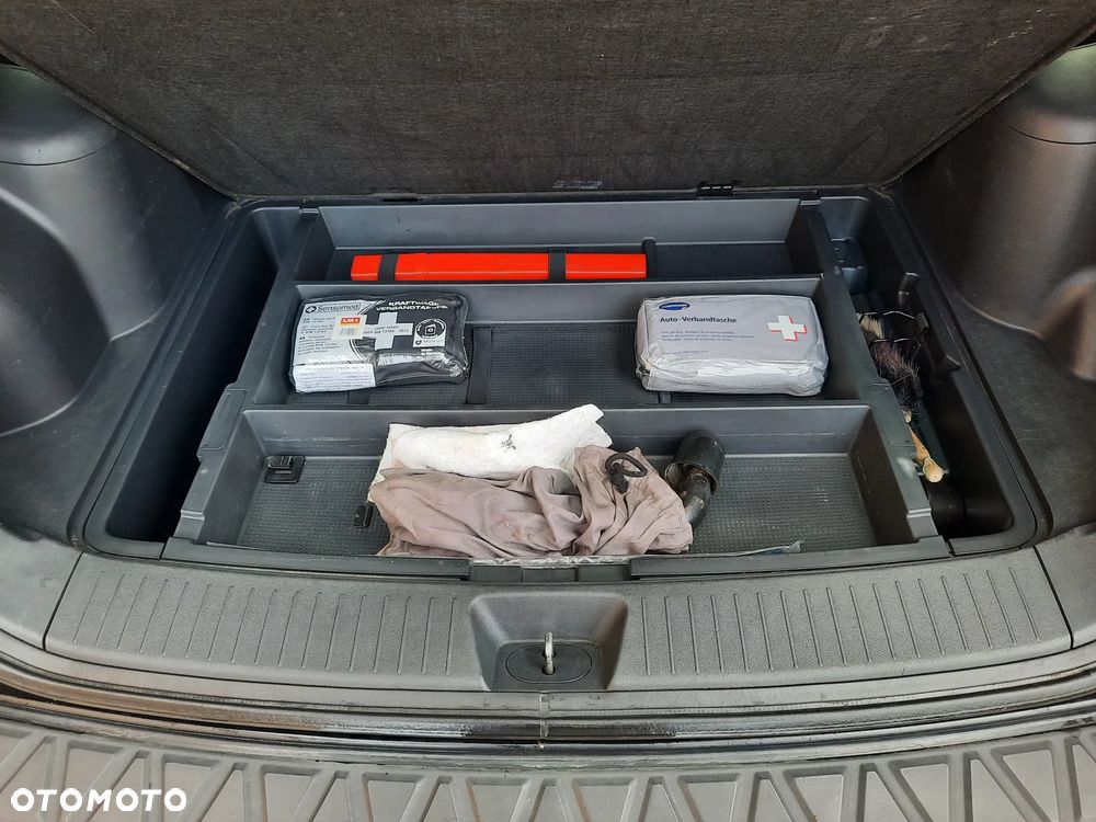 Kia Sportage 2.0 Expedition 2WD - 18