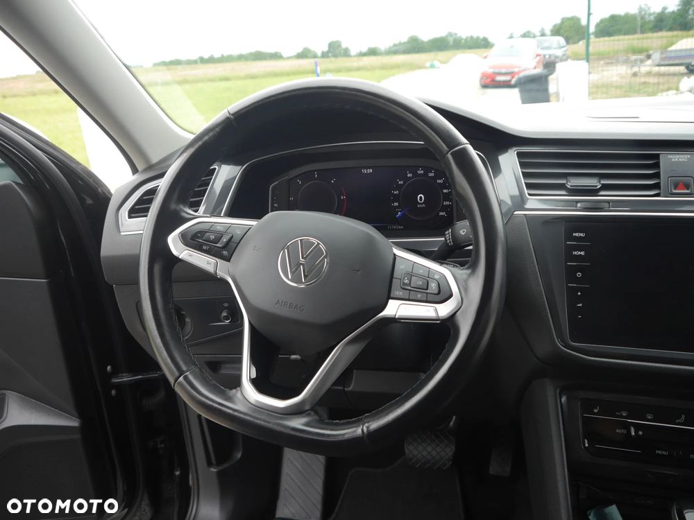 Volkswagen Tiguan Allspace 2.0 TDI SCR DSG Life - 10