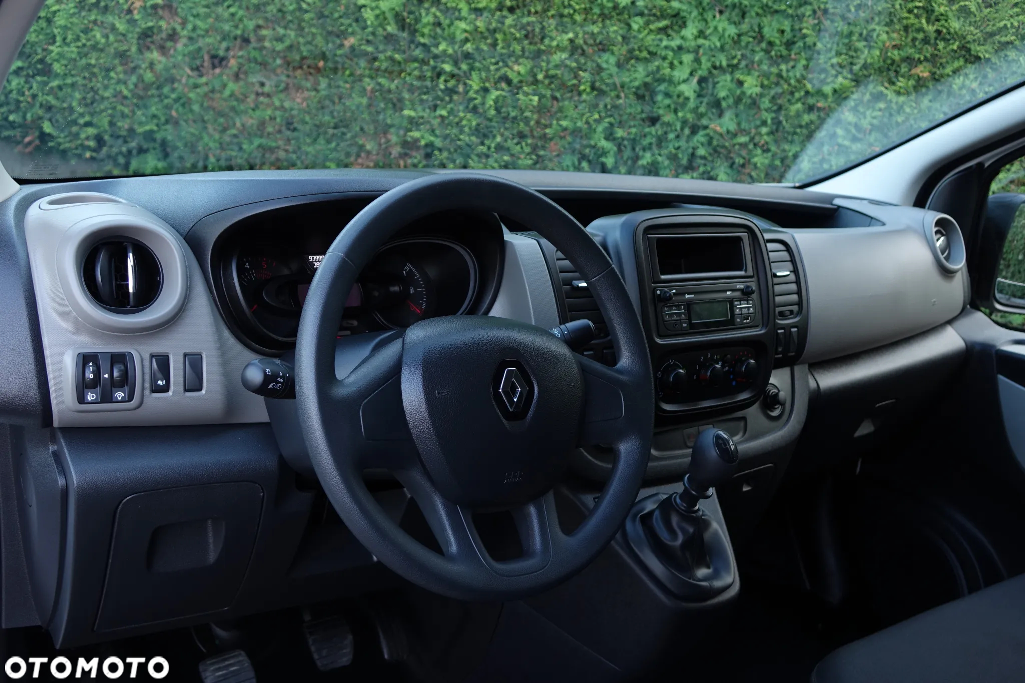 Renault Trafic 3-osobowy L1H1 MAŁY PRZEBIEG - 12