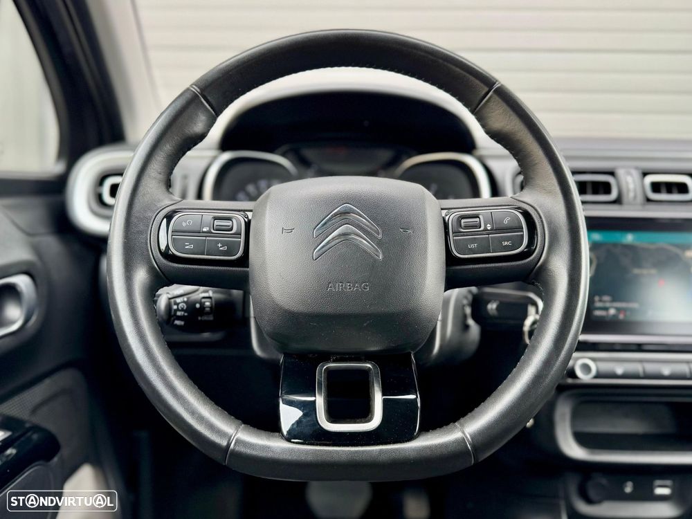 Citroën C3 1.2 PureTech Shine EAT6 - 30