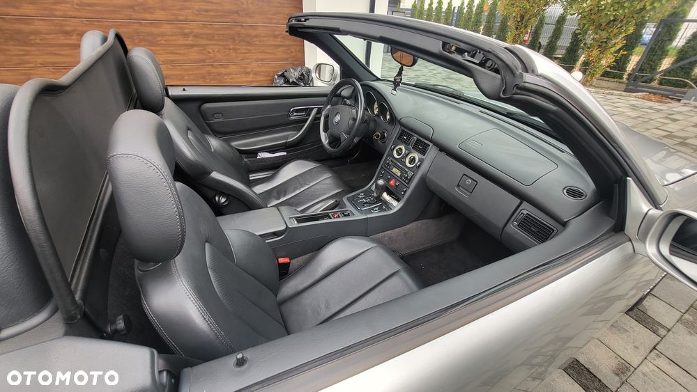 Mercedes-Benz SLK ver-230-kompressor - 15