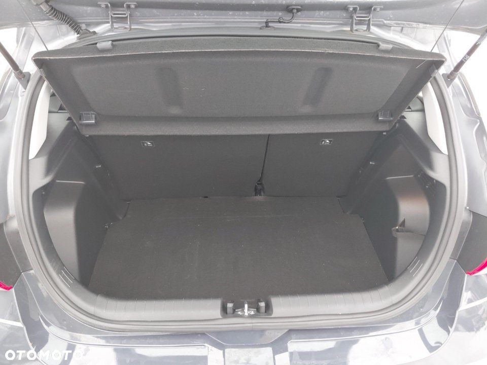 Hyundai i20 - 22
