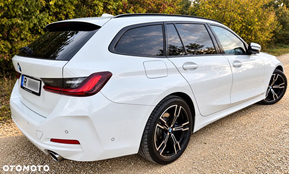 BMW Seria 3 320d xDrive mHEV - 6